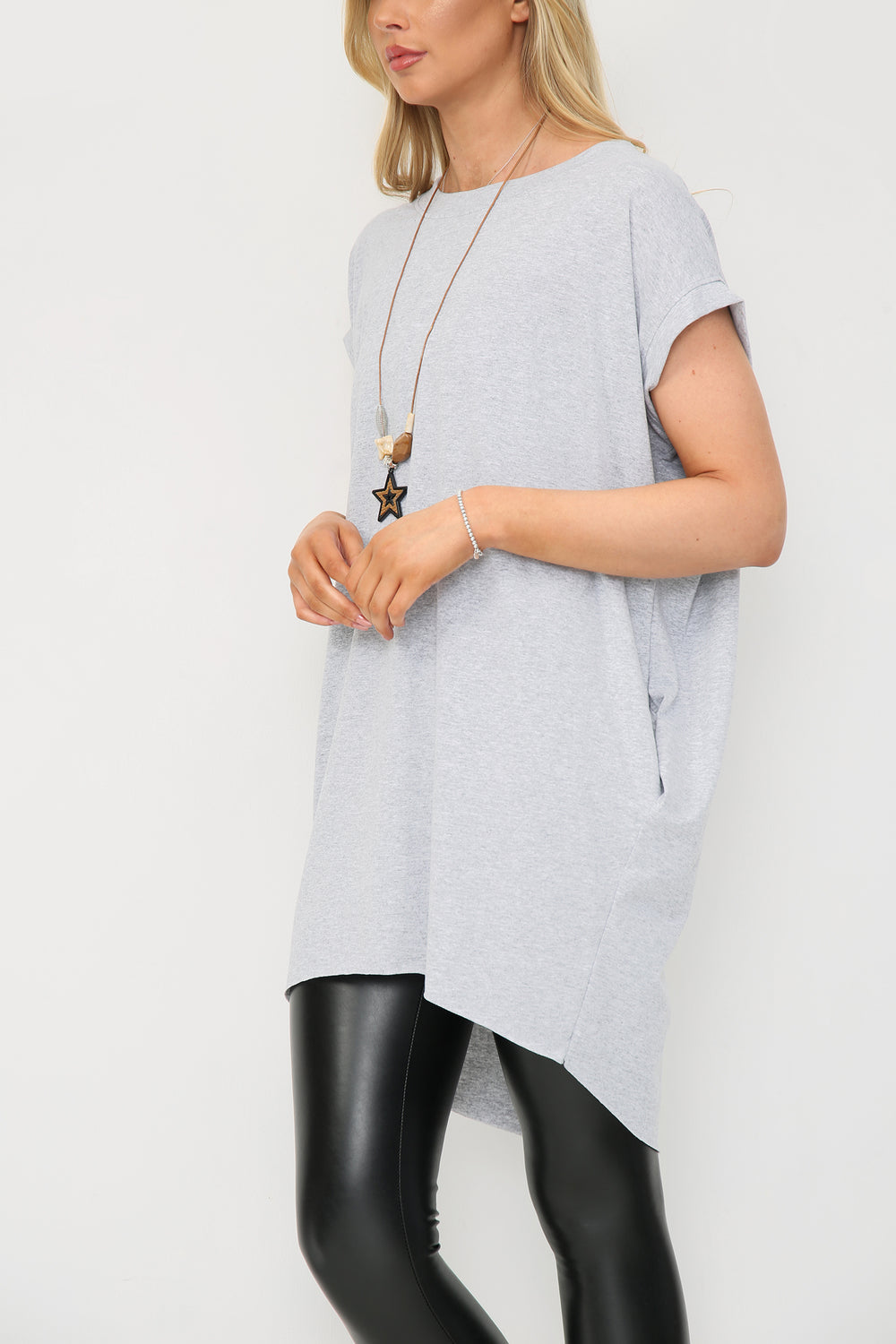 CLARA Longline T-Shirt