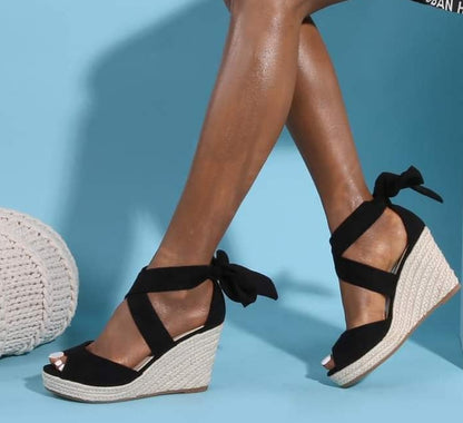 CALLIE Tie-Back Wedges